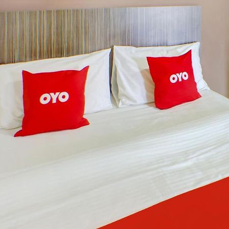 جوهر بهرو Oyo 89985 Js Hotel المظهر الخارجي الصورة